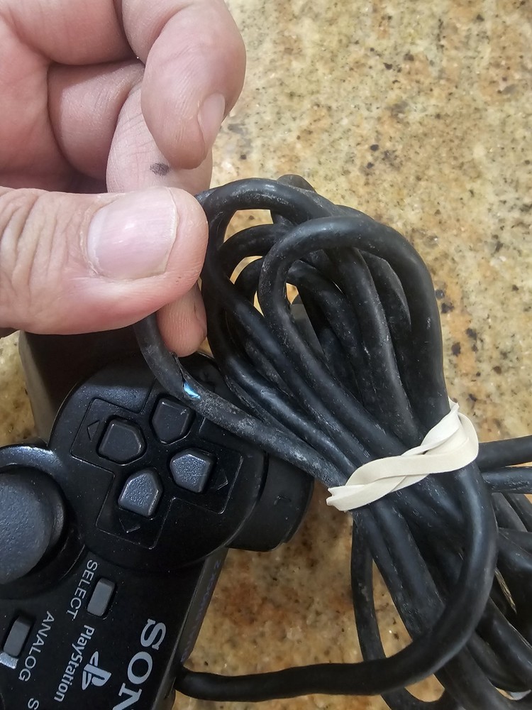 Sony PS2 BLACK Wired Controller OEM DualShock PlayStation 2 AUTHENTIC Read