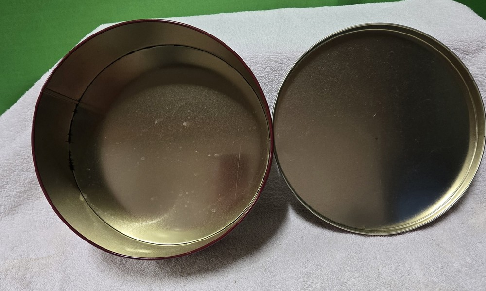 Vintage Angel Tin
