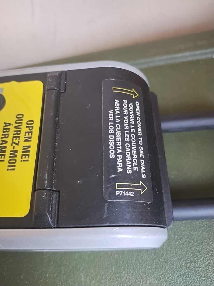 Master Lock Portable Combination Lock Box 5480D (No Code) Holds 10 Keys