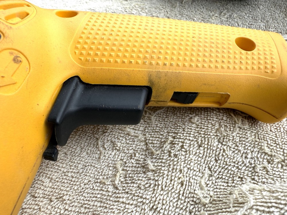 DEWALT DW 106 CORDED DRILL