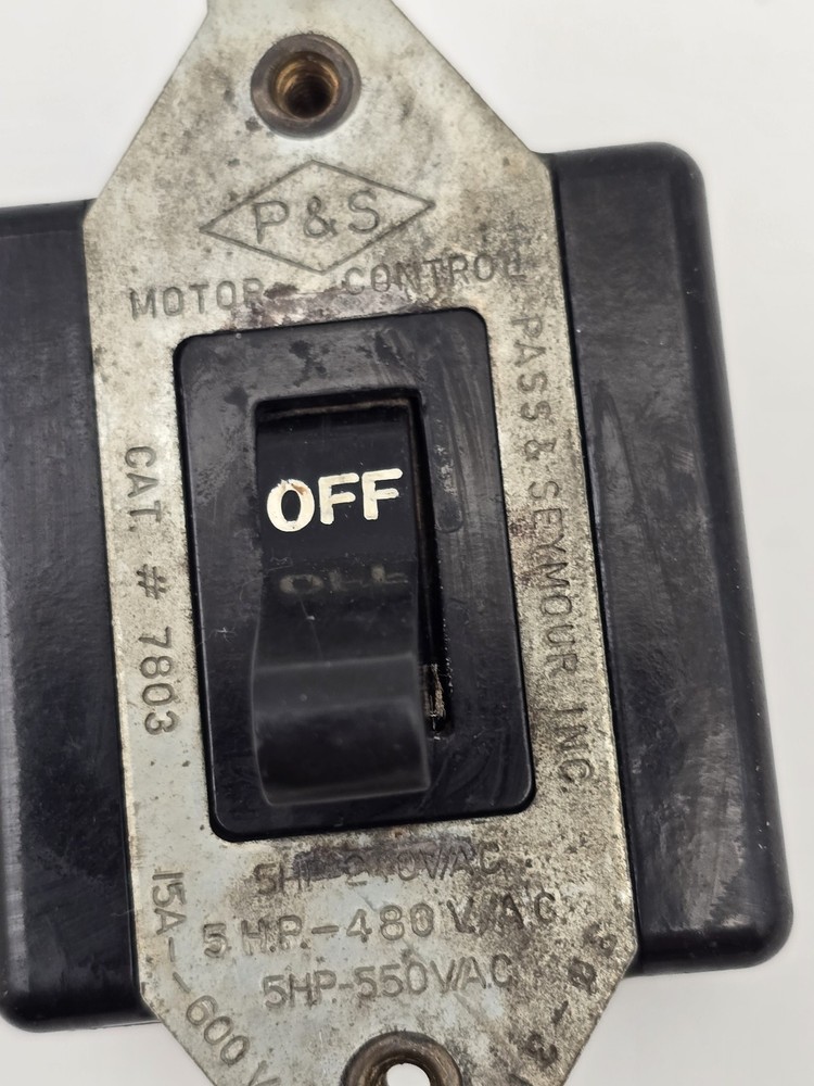 Pass & Seymour Three Phase AC Manual Motor Controller 3P 15A 600V 3PH