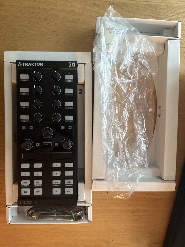 Native Instruments Traktor Kontrol X1 MK2