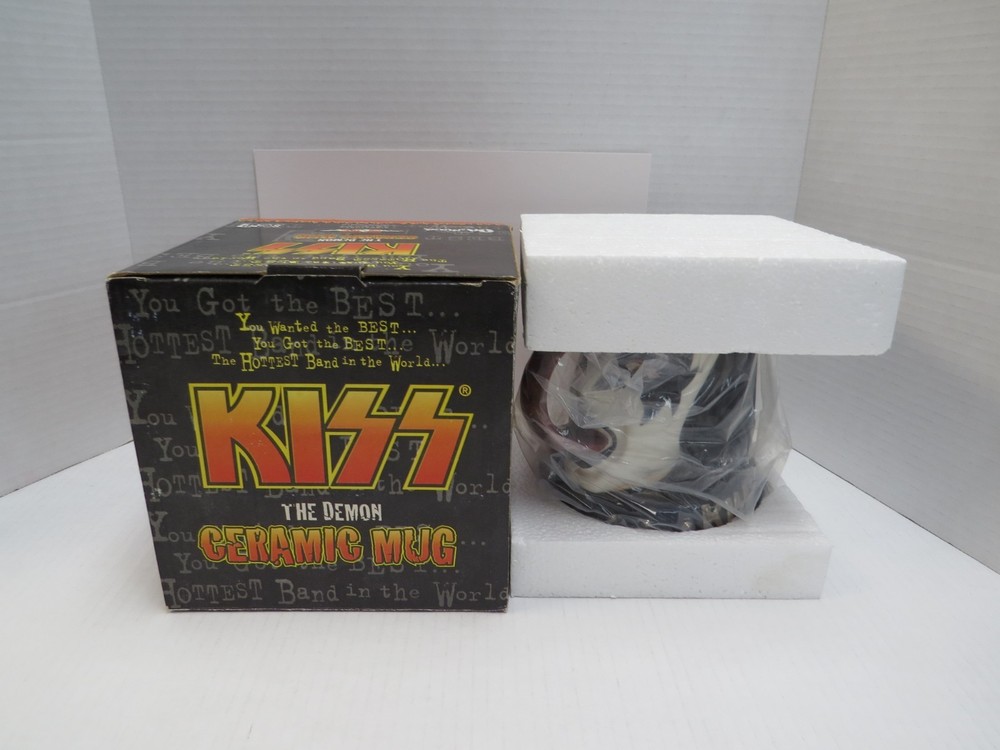 KISS GENE SIMMONS CERAMIC MUG - THE DEMON