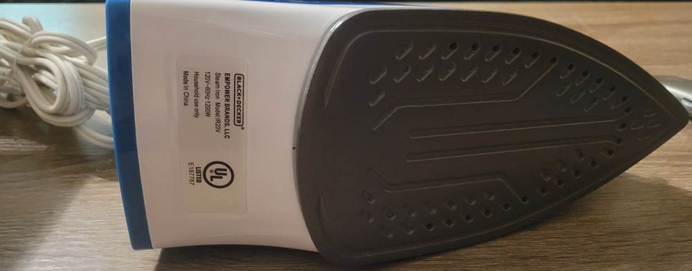 BLACK+DECKER IR20V: Variable Control Compact Steam Iron - Non Stick Steam Burst