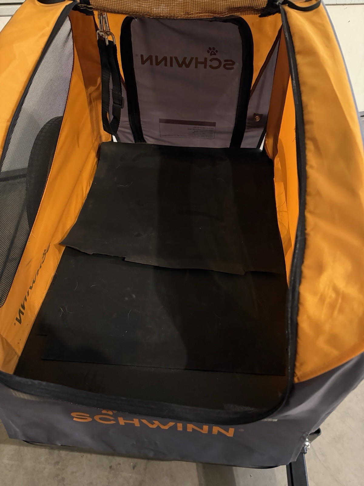 Schwinn Rascal Bicycle Trailer for Pets Outdoor Foldable Dog Trailer