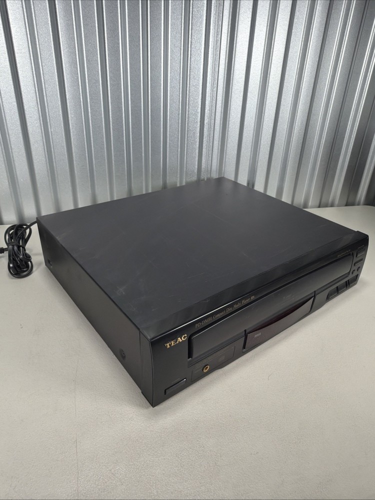 TEAC PD-D5691 5-Disc Compact Disc Multiplayer - Works!