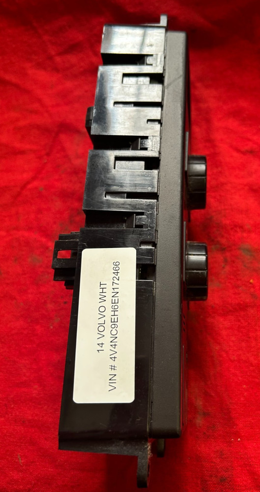 Volvo 21693236 TEMPERATURE CONTROL SWITCH, SLEEPER , ALARM CLOCK, MENU