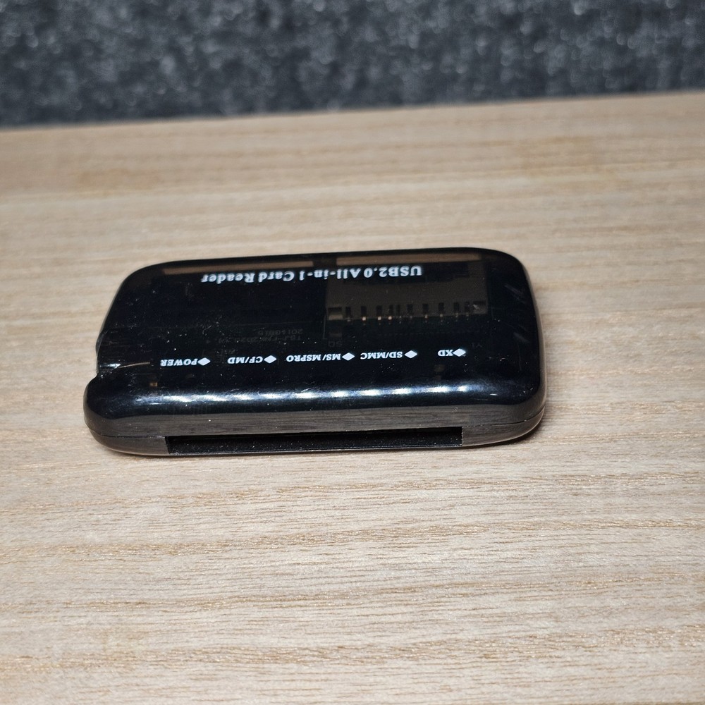 USB 2.0 Card Reader XD, SD, MS, CF High Speed Pre-owned