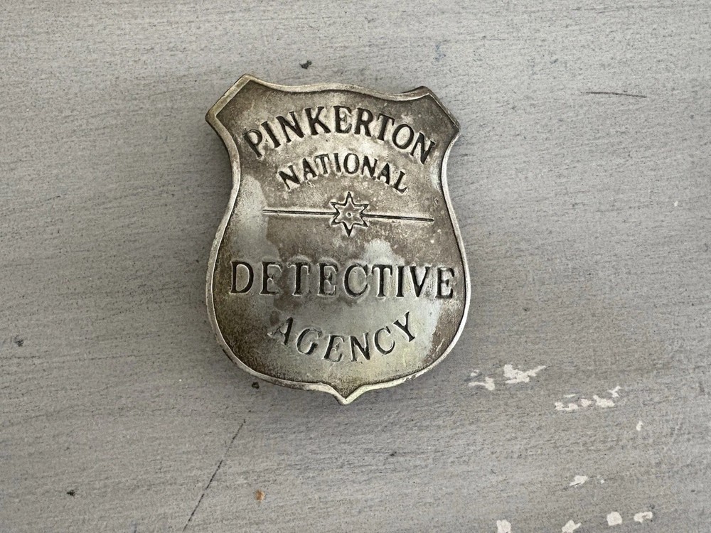 Pinkerton  security badge