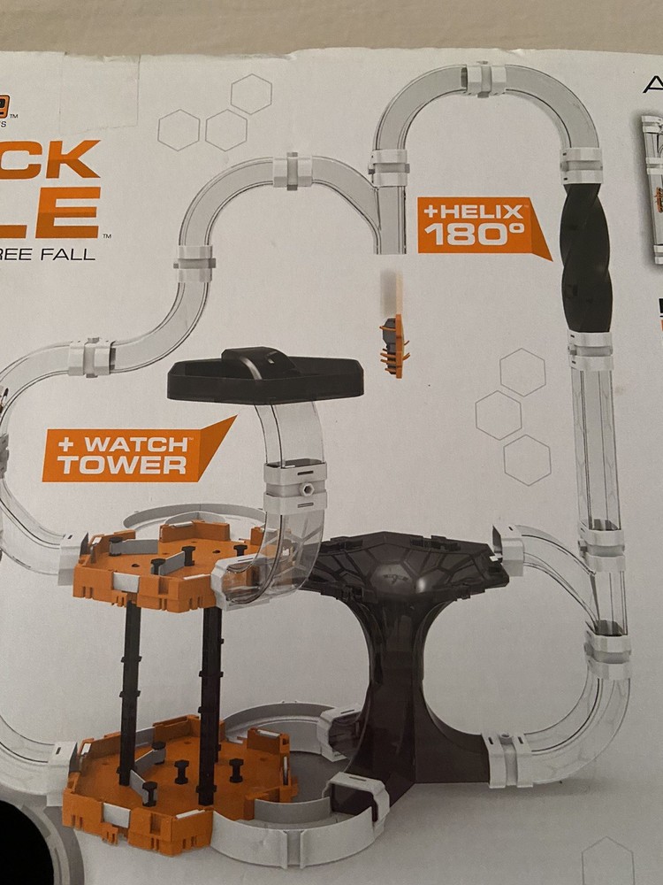HEXBUG NANO V2 BLACK HOLE GRAVITY DEFYING ROBOTIC CREATURES ULTIMATE FREE FALL