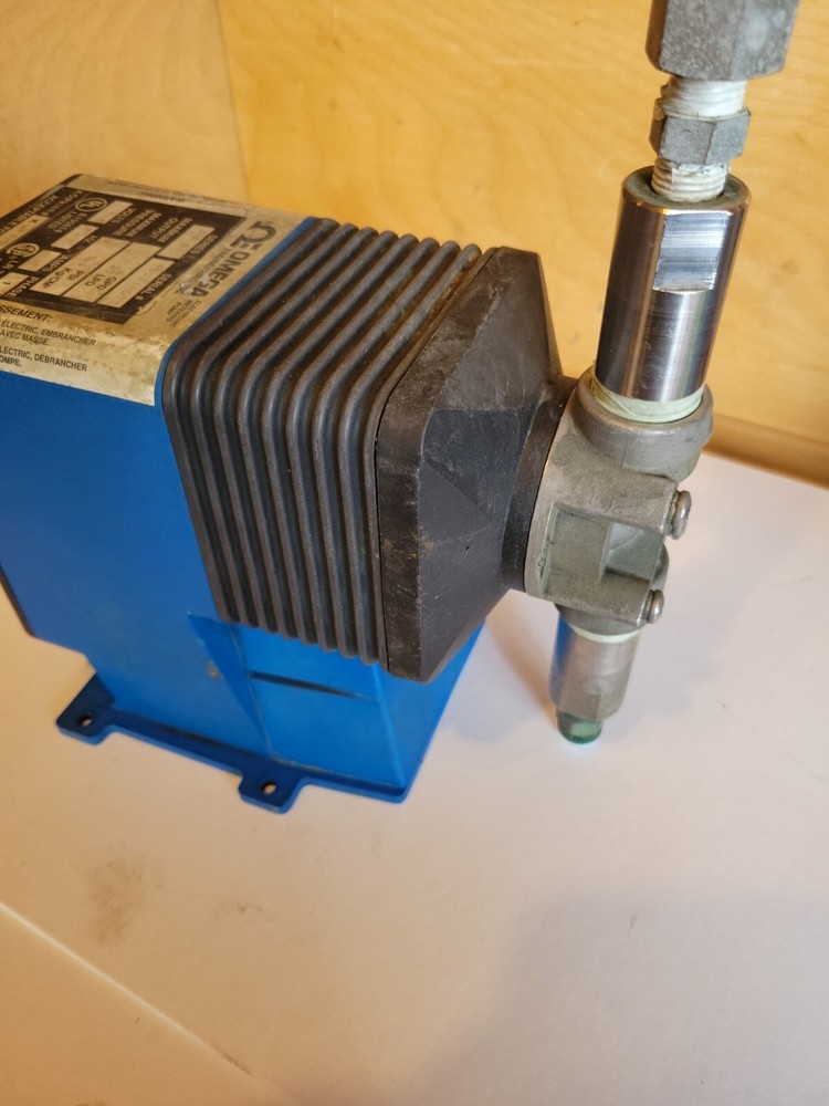 Omega PHP-501-S, High Temp Diaphragm Pump