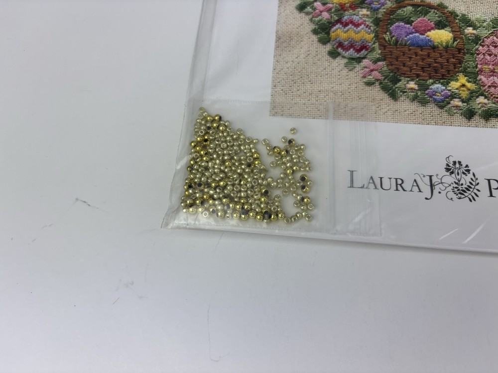 Laura J Perin Design Sampler Collection Springtime Wreath Needlepoint Pattern 2S