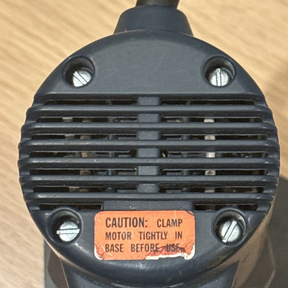 Bosch Offset Laminate Trimmer Model #1609 Tested & Works