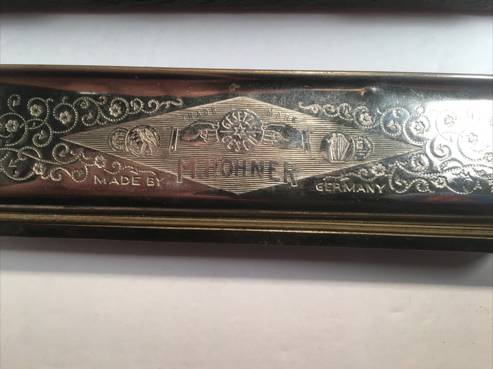VINTAGE M. HONER SUPER CHROMONICA CHROMATIC HARMONICA ORIGINAL CASE