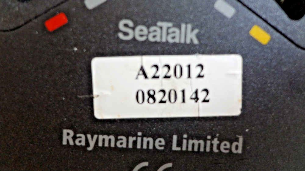 RAYMARINE ST60 WIND INSTRUMENT DISPLAY A22012 w/ STUDS & COVER