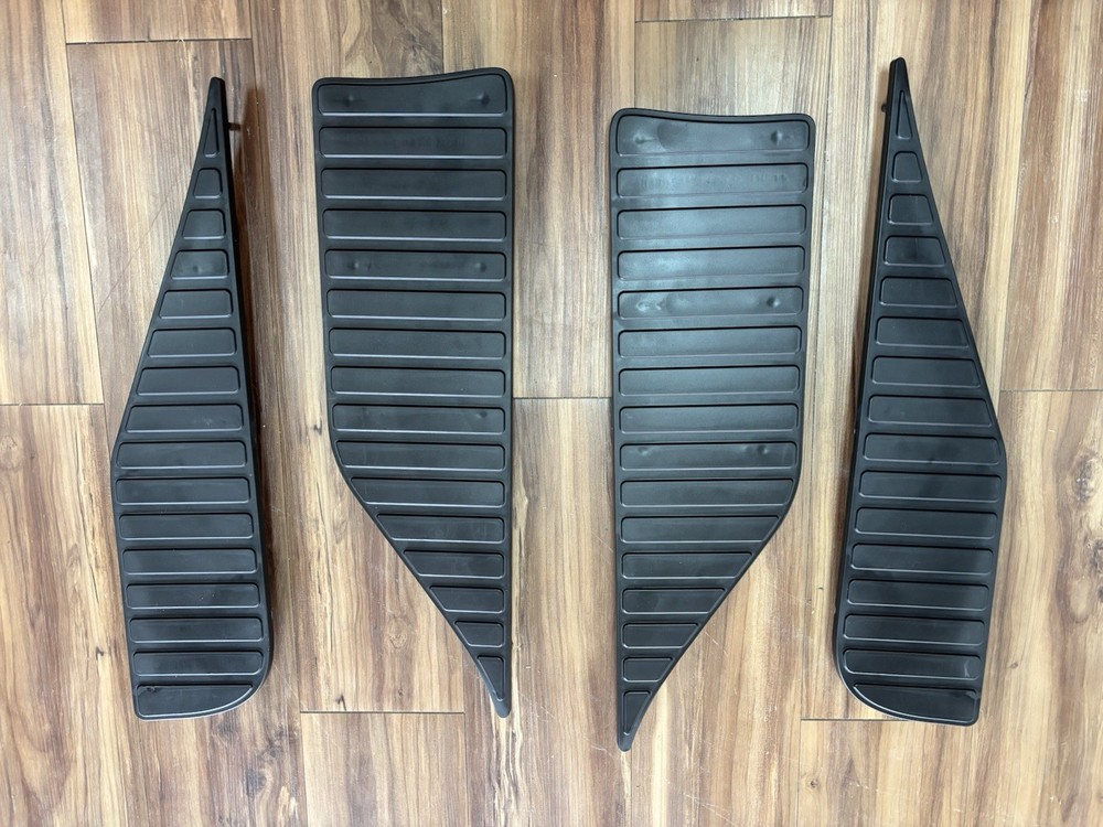 OBS 88-98 Chevrolet GMC Sierra Stepside Bed Side Step Pad NEW Set (4pc)