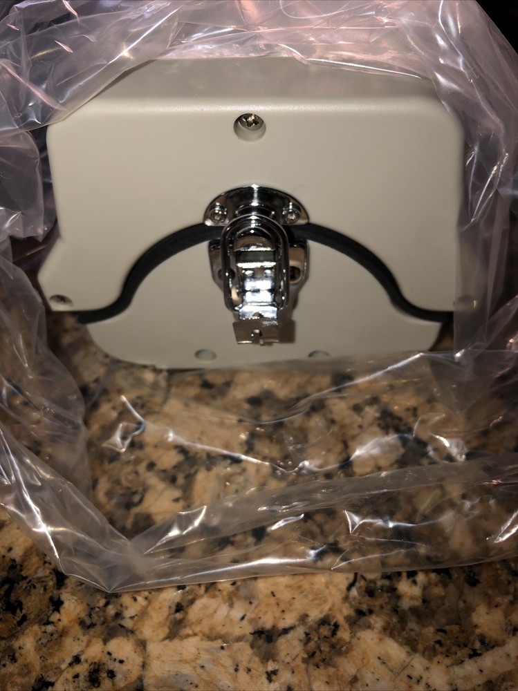 VideoSecu HS861 Outdoor Enclosure