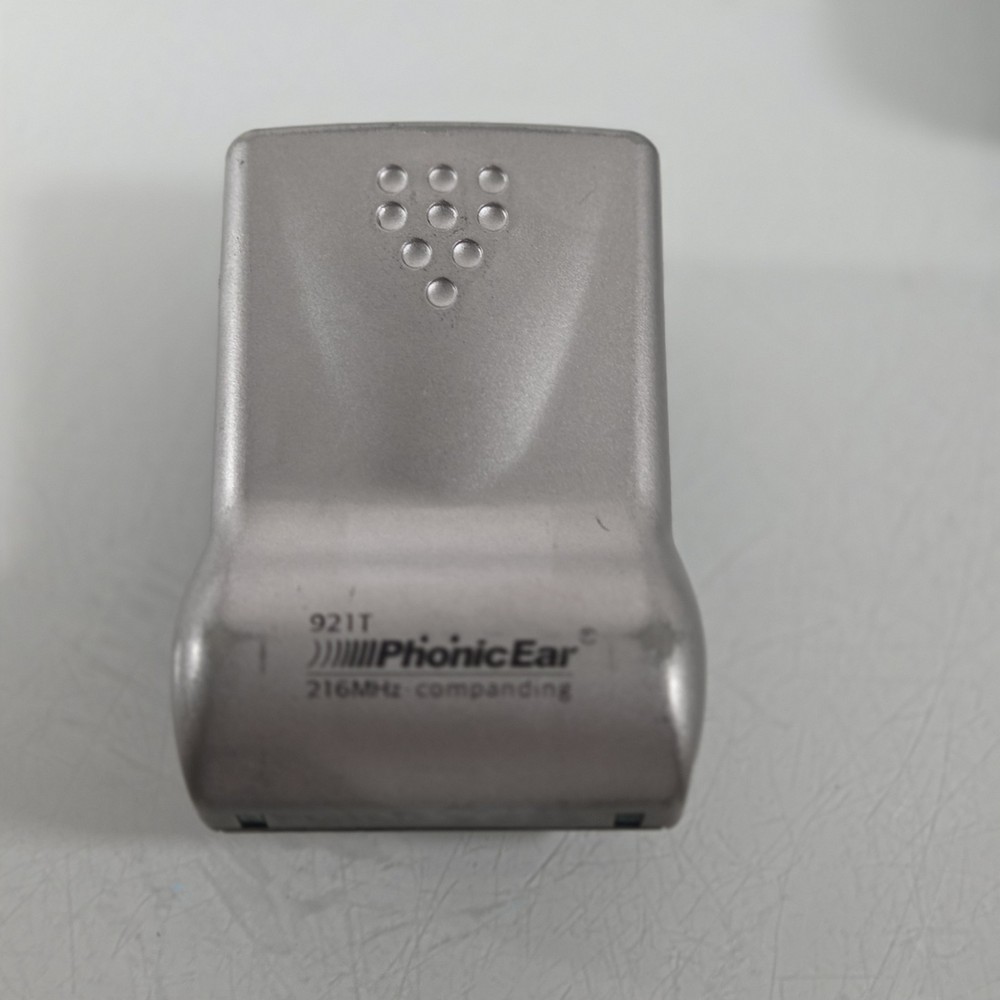 4 Bodyworn Transmitter 921T Radium 216MHz Phonic Ear UNTESTED - 1 DOESNT TURN ON