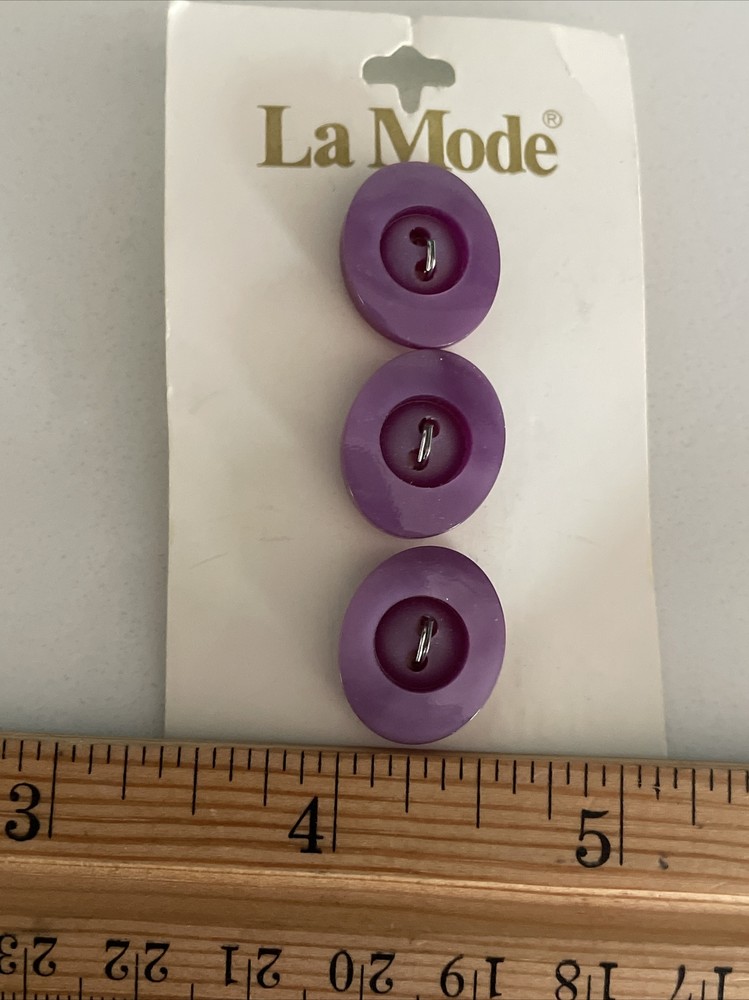 Vintage La Mode Purple Oval Buttons Sewing