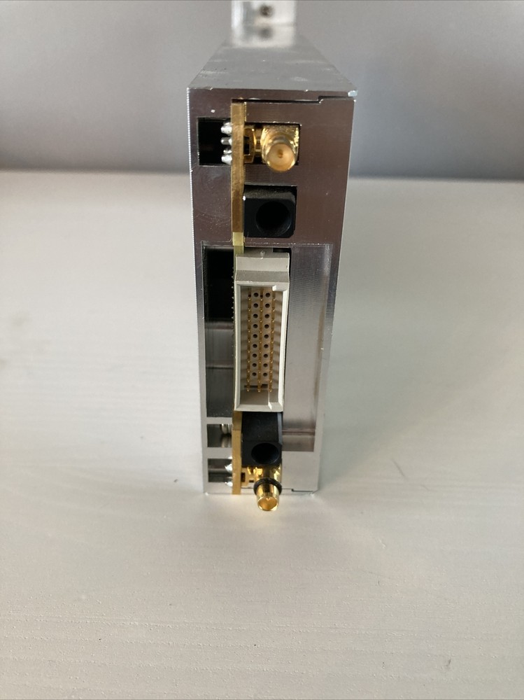 Corning MobileAccess RIU-12-CNDTR-G-PCS , RF Conditioner Module