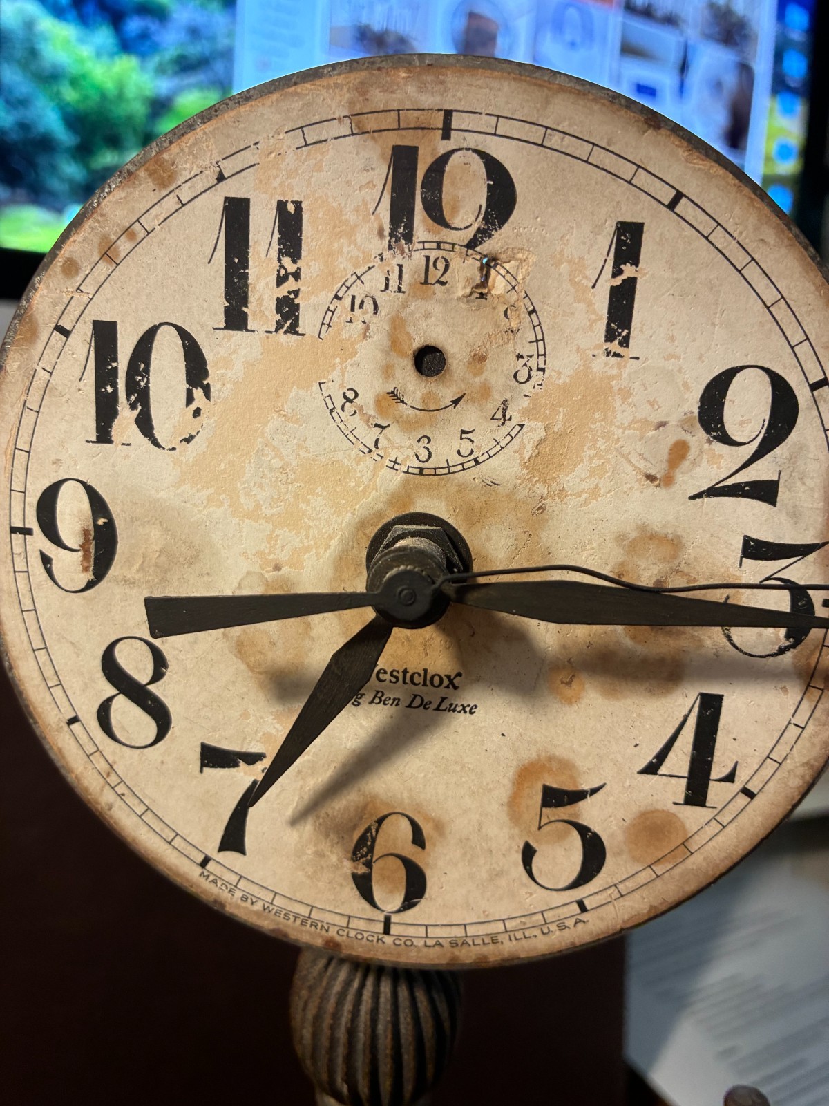 Roger Wood Clockwerks Artisan Steampunk Numbered Laundry Clothesline Theme Clock