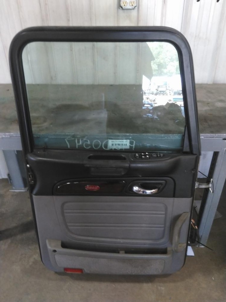 For 2012 PETERBILT 386 2005-2015 DOOR ASSEMBLY Left , MD