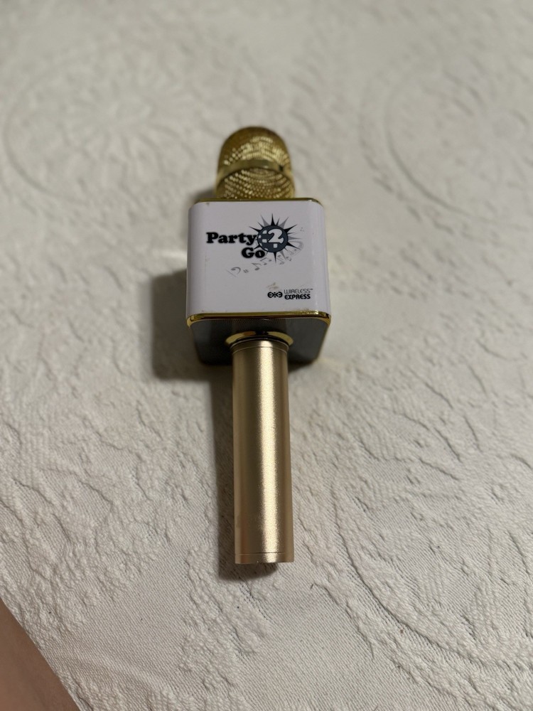 Party2Go Bluetooth Karaoke Microphone (Gold)