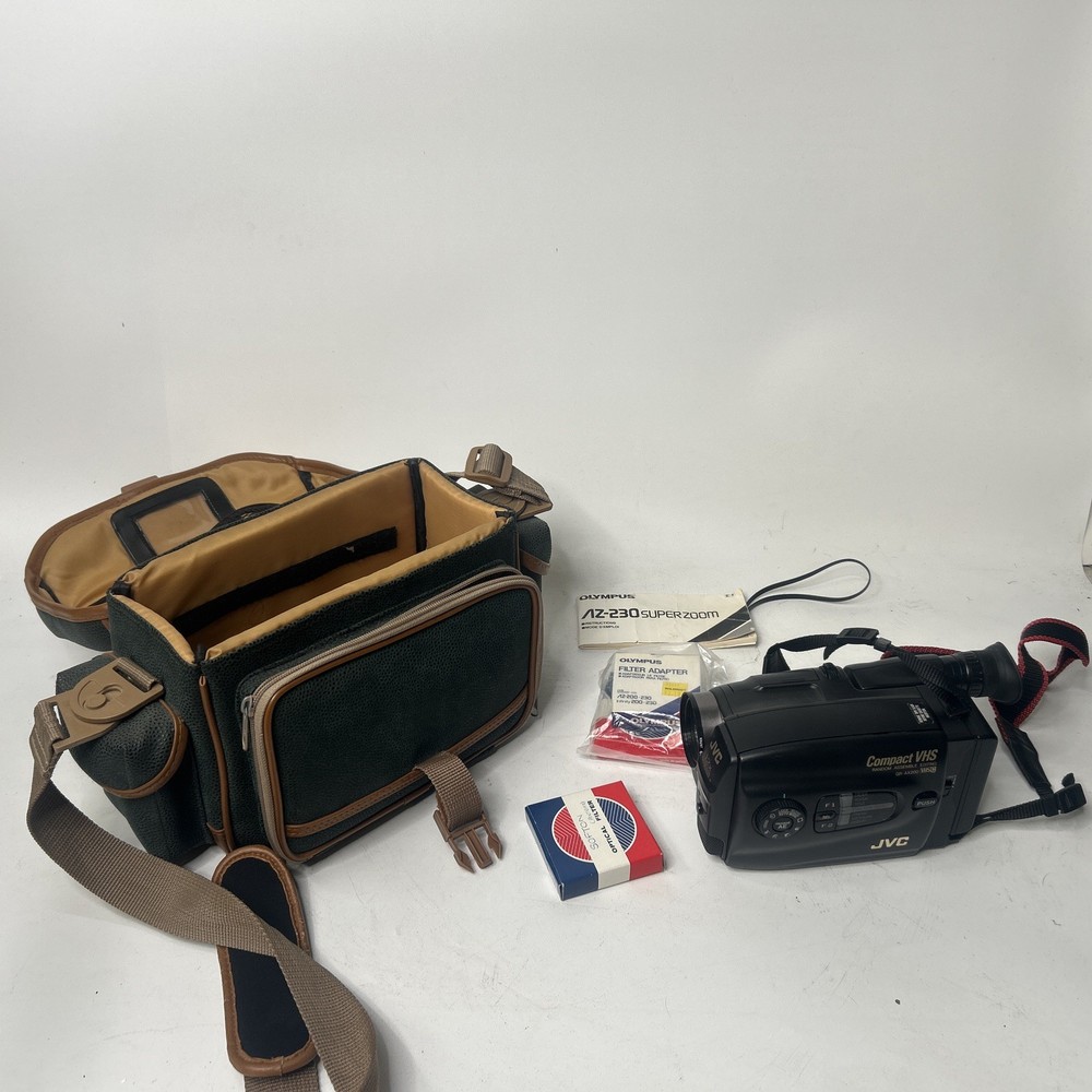 JVC GR-AX200 Camcorder With Bag Untested Camera Compact VHS