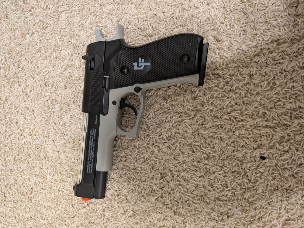 Airsoft Pistol Spring Action