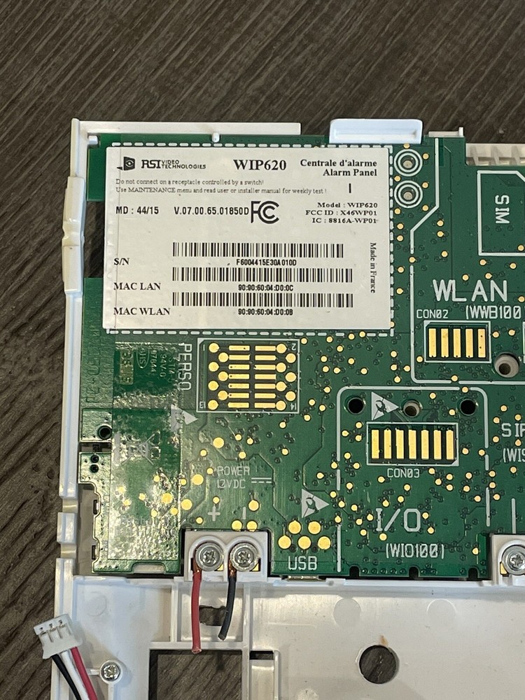 WIP620 - Videofied Indoor Wireless Control Panel w/Ethernet Connection - Used