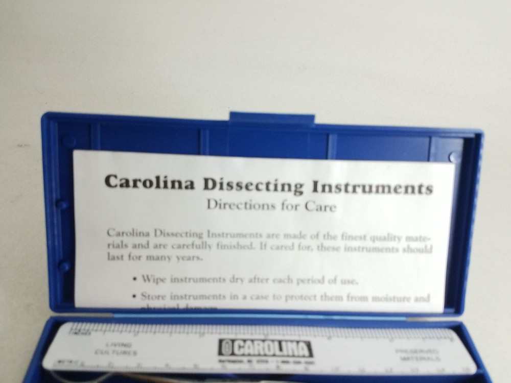 Carolina Dissecting Instruments Set In Case