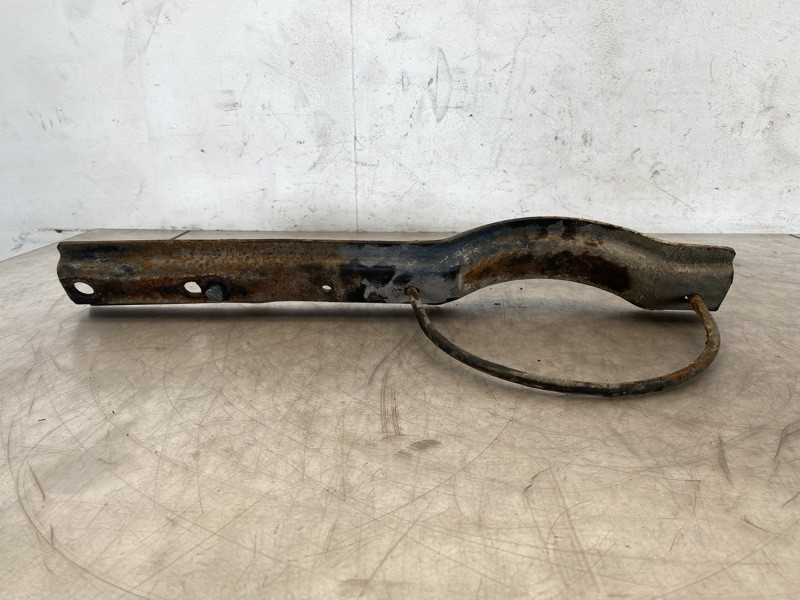 1995 International 9200 Frame Brackets (753-10192)