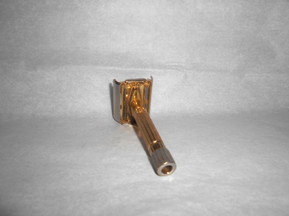 Gillette Aristocrat 1945 46 TTO DE Gold Nickle