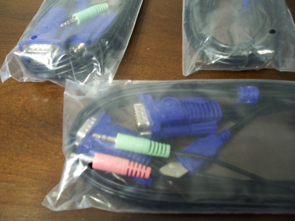USB Switch Selector 4 Port, USB KM Switcher 4 Computers Sharing - 3 PKG CABLE
