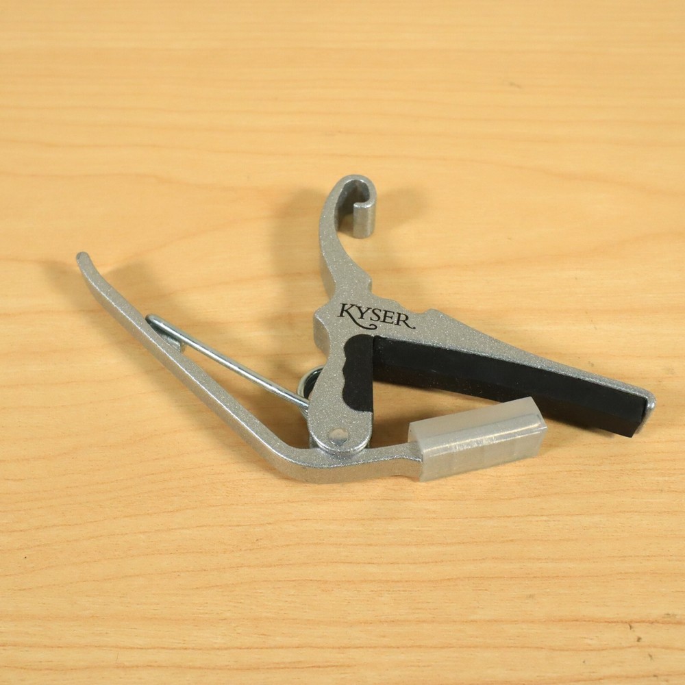 Kyser Quick-Change Capo – 6 For Acoustics String Silver Guitar