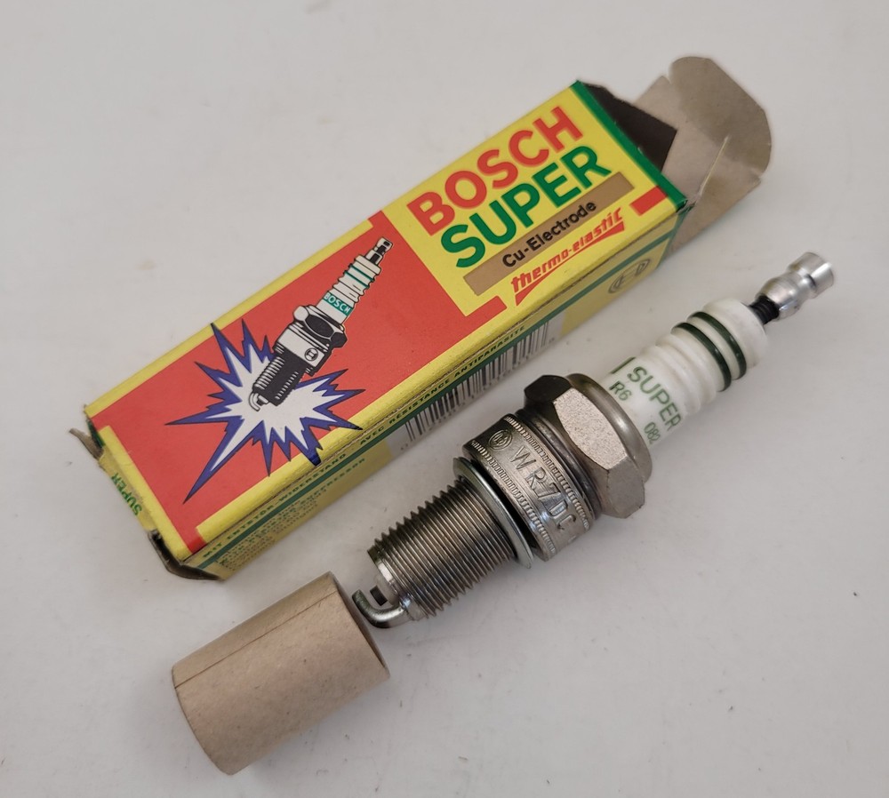 BOSCH WR7DC SPARK PLUG