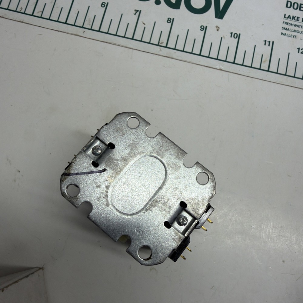 WHITE-ROGERS 90-246 DEFINITE PURPOSE CONTACTOR 2-POLE