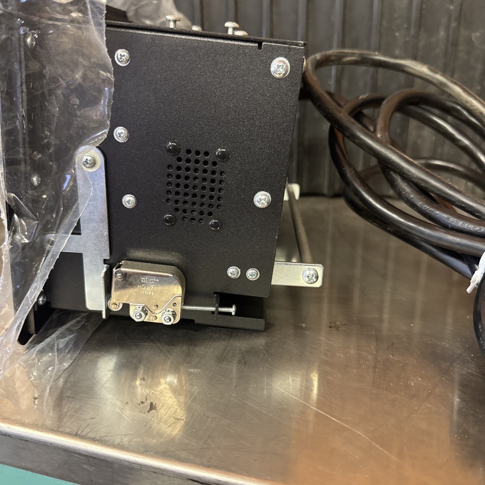 Crestron C2N-FT-TPS4-B Flip Top Touch Panel Control Center Ma43