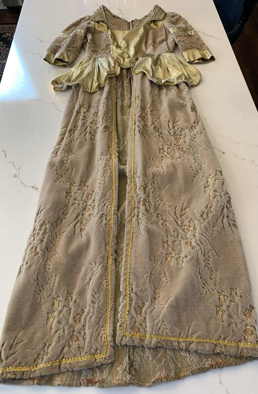 Victorian Medieval Renaissance Theater Costume Bustle Gown Size 12 (Heavy/READ)