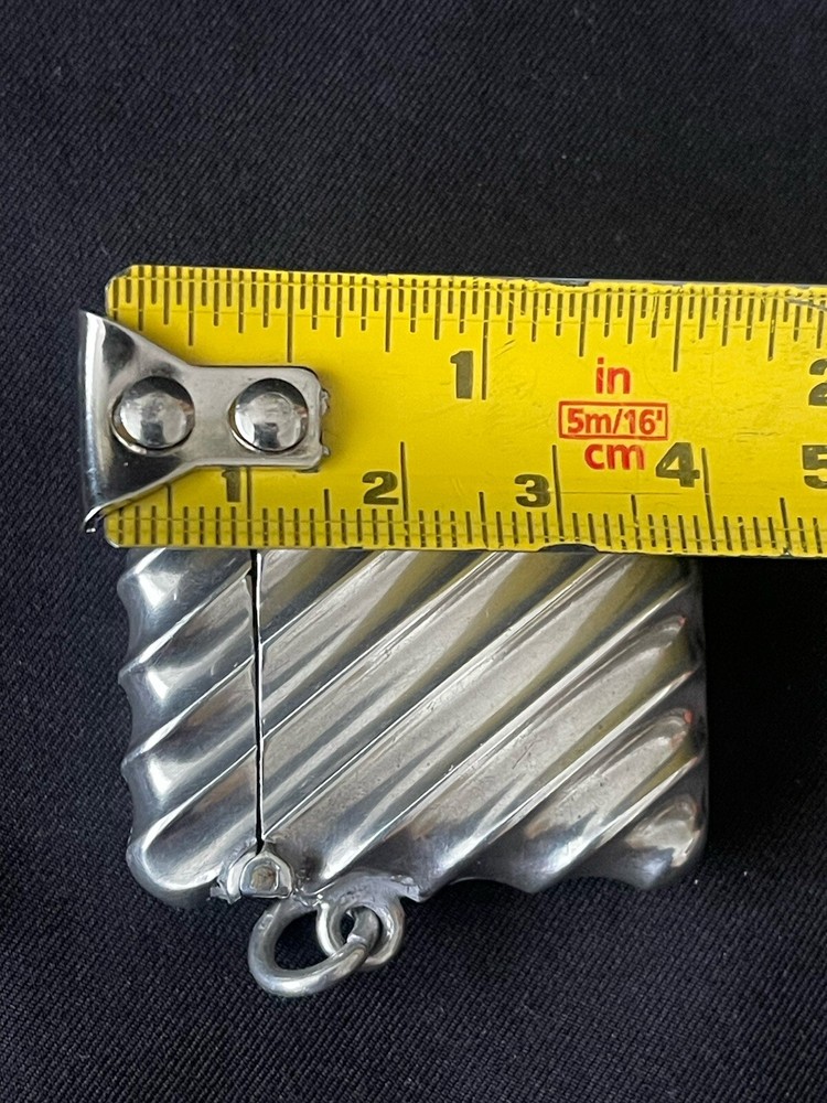 Victorian Solid Silver Vesta Case, Birmingham 1900, By Joseph Chester.