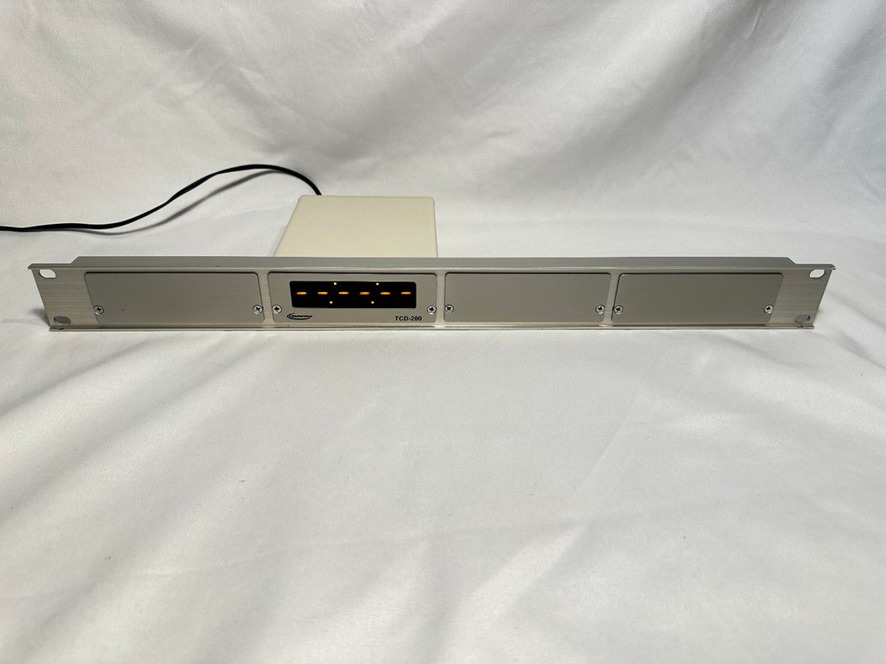 Masterclock TCD-200 Time Code Driven Clock w/Rack Mount