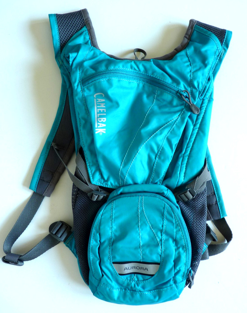 Camelbak Aurora Teal 2L Hydration Backpack No Bladder Great Condition