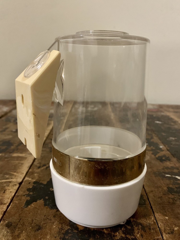Vintage Solo Cup Holder/Dispenser