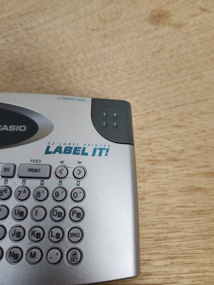 Casio KL-60 Label it! EZ-Label Printer Plus Label Maker With Labels Tested