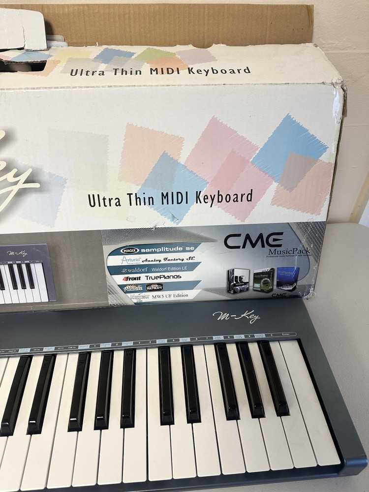 CME M-Key 49-Key USB MIDI Controller Keyboard | No Power cable