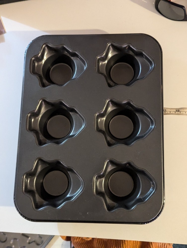 Christmas Tree Nonstick Cake Muffin Pan Holiday