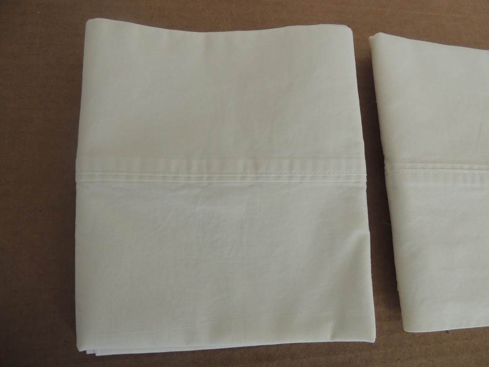 pillowcase standard WHITE solid 100% cotton pair 200 COUNT M/PALESTINE