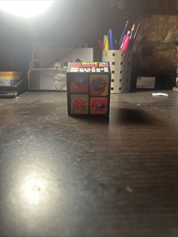 NeeDoh Nice Cube Swirl Orange And Red