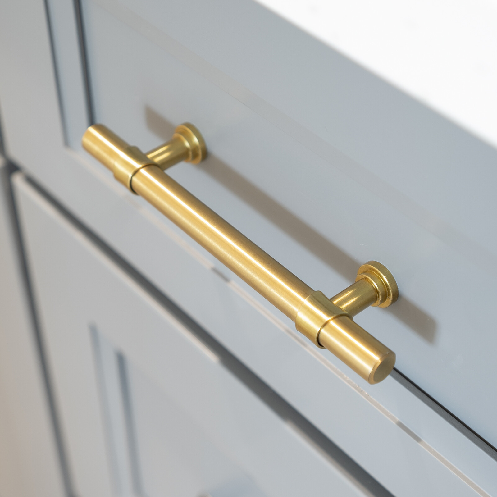 Brushed Gold Modern Kitchen Cabinet Handles Drawer Pulls Knobs Stainless Steel