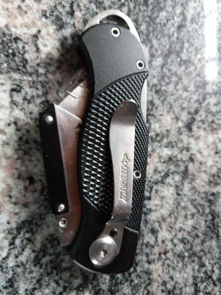 Husky Utility Knife